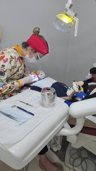 Foto 2 de Dra. Isabelly Custodio Odontopediatra