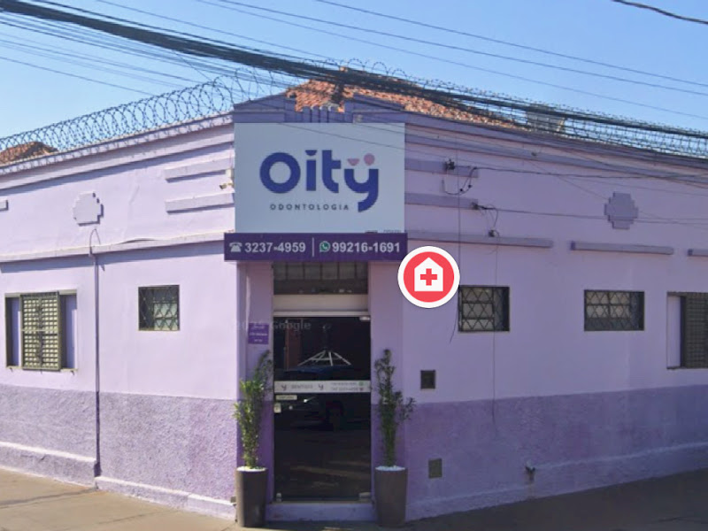 Foto 9 de Dra Isabô Tortoriello - Alinhadores invisíveis