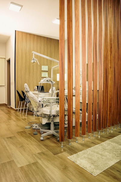 Foto 2 de Dra. Isadora Araujo I Dentista Periodontista Itu 24h