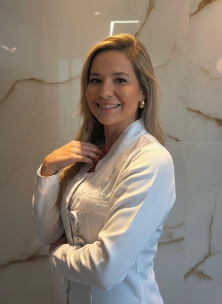 Foto 2 de Dra. Isadora Klein | Cirurgiã- dentista | Harmonização Orofacial