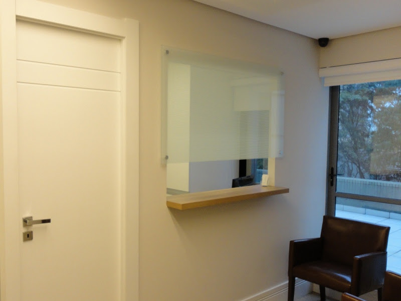 Foto 9 de Dra. Itiana Signori Cirurgiã Dentista | Harmonização Orofacial HOF | Clareamento Dental |Odontologia Estética Porto Alegre RS