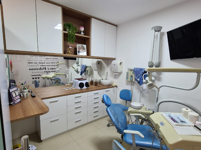 Foto 3 de Dra. Izabela Dadalto Lima