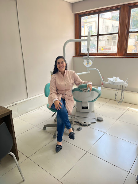 Foto 3 de Dra. Izabela Fonseca, Dentista