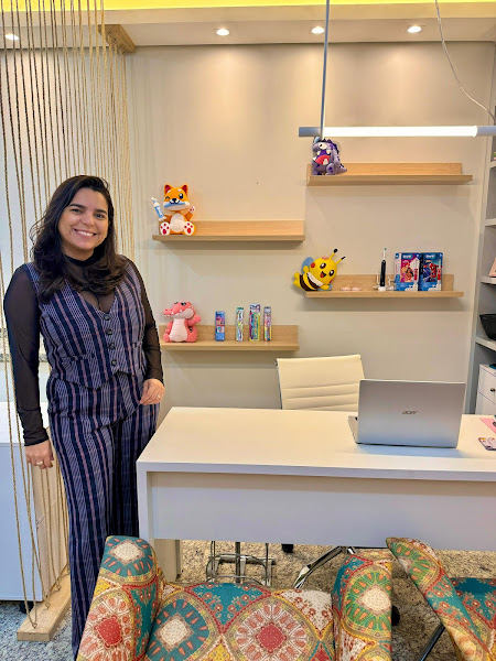 Foto 3 de Dra. Izabella Ferreira Neves Odontopediatria