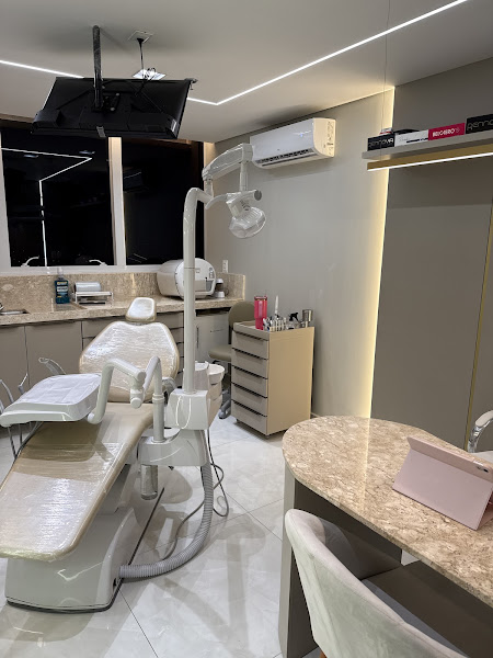 Foto 2 de Dra jamylle odontologia estética