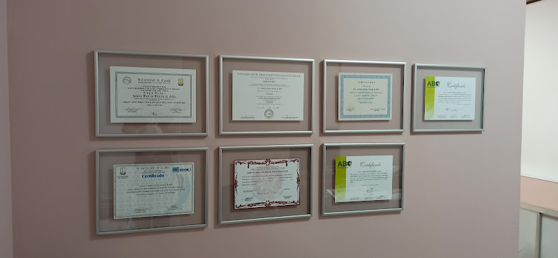 Foto 2 de Dra Janaina Martins Moreira da Silva