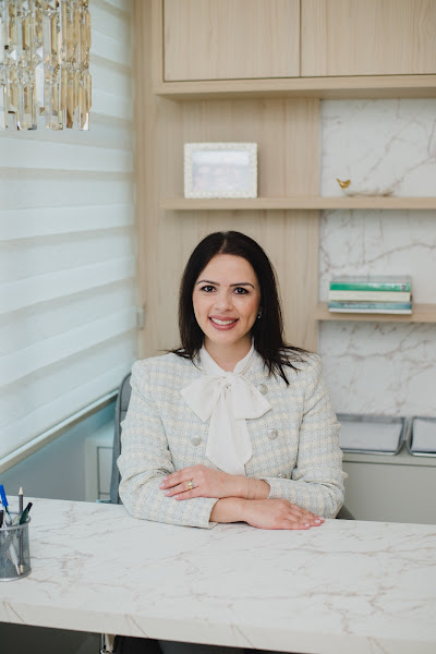 Foto 2 de Dra. Janine Silva - Harmonização Orofacial