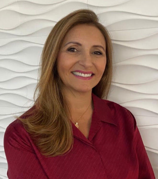 Foto 2 de Dra. Jaqueline Longo Malinski INVISALIGN SÃO LEOPOLDO