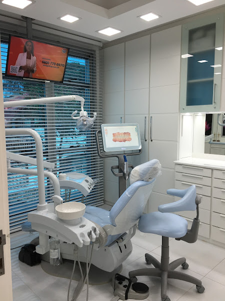 Foto 3 de Dra. Jaqueline Longo Malinski INVISALIGN SÃO LEOPOLDO