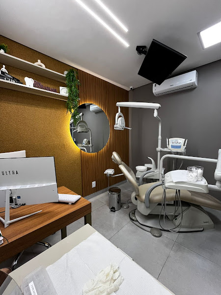 Foto 2 de Dra. Jaqueline Martins Odontologia Estética - São Miguel Paulista