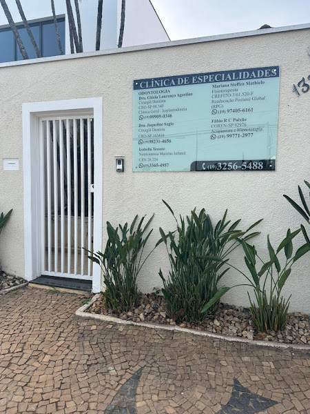 Foto 3 de Dra. Jaqueline Sagio - Odontologia