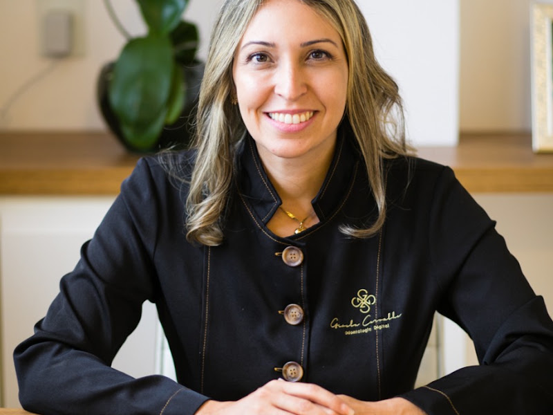 Foto 3 de Dra. Jaqueline Sigolo - Invisalign Doctor