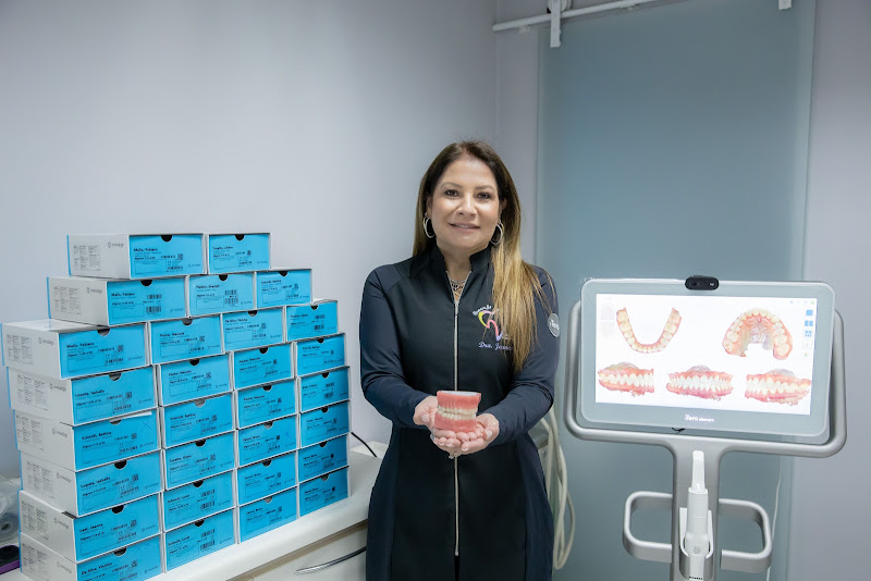 Foto 2 de Dra. Jeanne Schmidt Leal - Invisalign