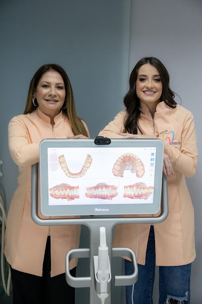 Foto 3 de Dra. Jeanne Schmidt Leal - Invisalign