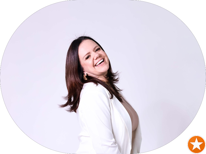 Foto 7 de Dra Jécica Schiochet - Dentista Joinville | Lentes em Resina