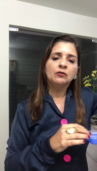 Foto 4 de Dra. Jena Feres | Dentista em São Luís | Tratamento de canal | Facetas de resina | Clareamento dental