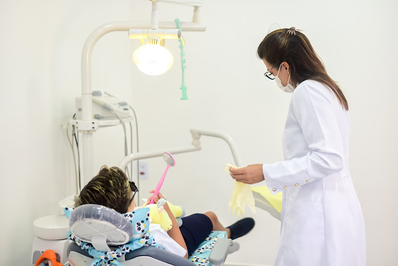 Foto 3 de Dra. Jennyfer Caroline | Odontologia & Estética