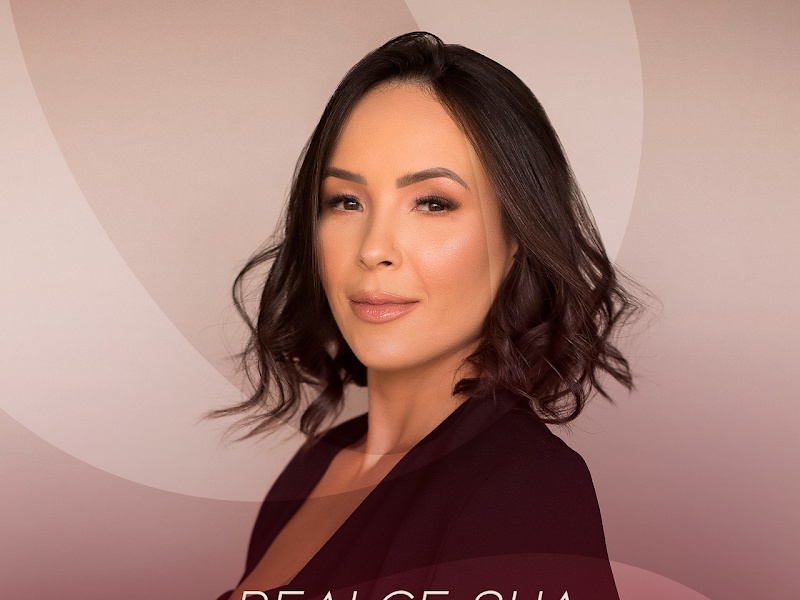 Foto de Dra. Jessica Boza Harmonização Facial Curitiba