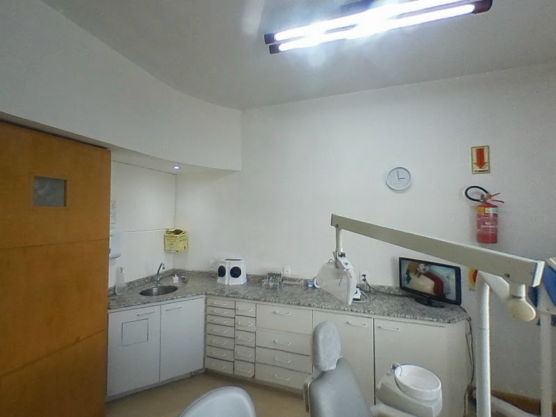 Foto 6 de Dra. Jéssica Piucco Odontologia Especializada