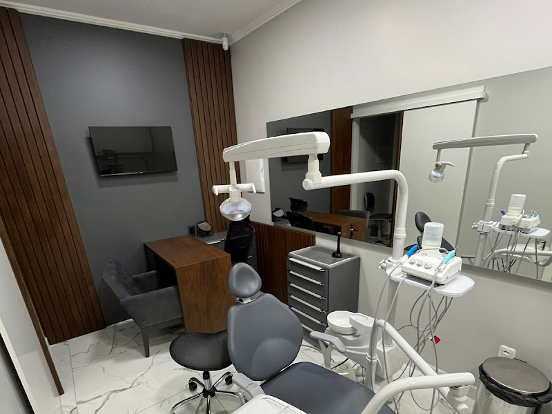 Foto 12 de Dra. Jéssica Piucco Odontologia Especializada