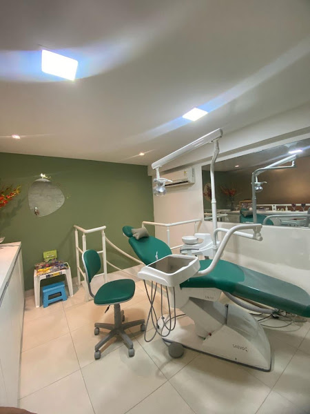 Foto 3 de Dra. Jessika Dayanna | Cirurgiã - Dentista