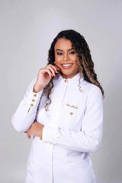 Foto 2 de Dra. Jhenifer Souza - Cirurgiã-Dentista