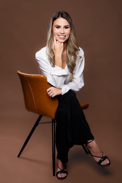 Foto 2 de Dra Joana Moutinho • Dentista em Campos dos Goytacazes