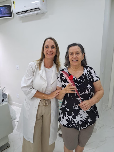 Foto 2 de Dra. Joice Martinelli Brandão - Clinica Odontológica Time Health