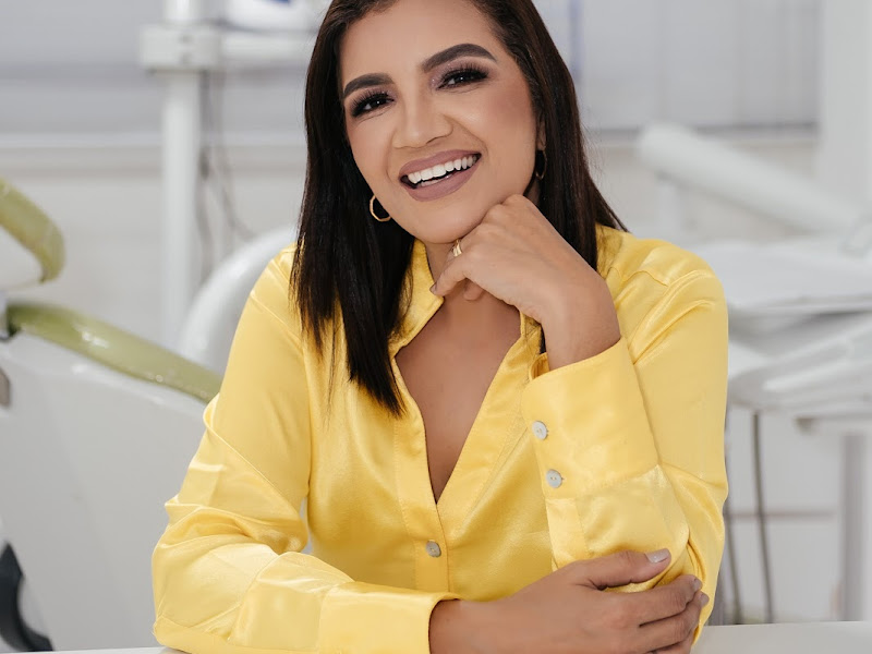 Foto 7 de Dra.Josiane Mercês - Consultório Odontológico - Dentista