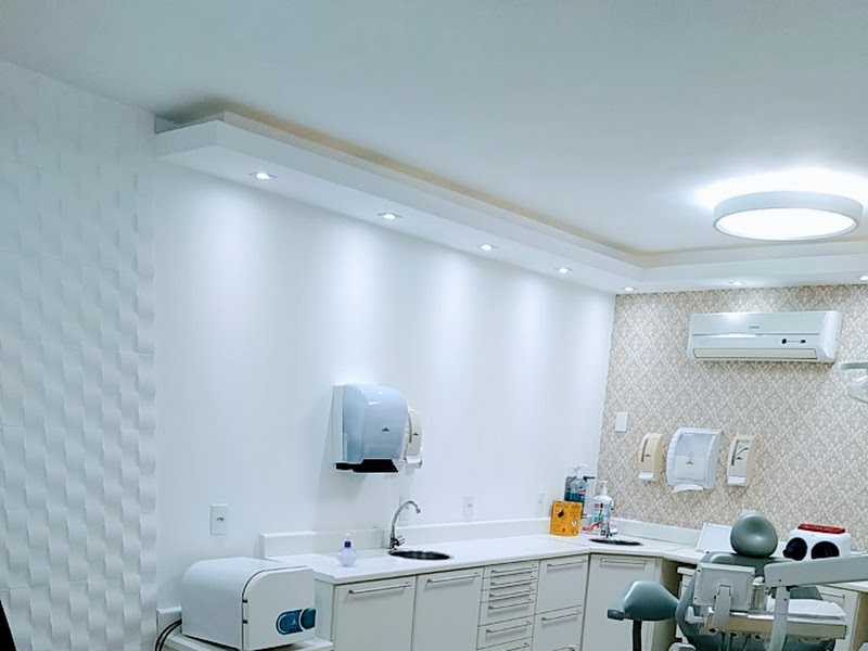 Foto 9 de Dra. Joyce Calil - Dentista Emergência 24 horas