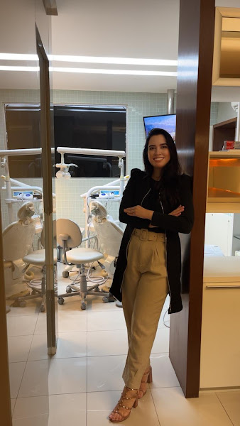 Foto 2 de Dra Joyce Furtado - PERIODONTISTA