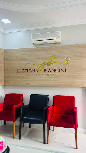 Foto 2 de Dra. Jucelene Biancini - Odontologia Avançada - Erechim