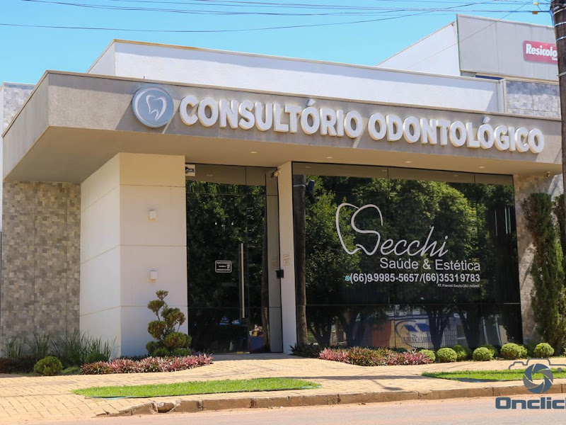 Foto 3 de Dra Julia Elis Johann Pigosso, Cirurgiã-Dentista