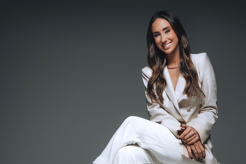 Foto 2 de Dra. Júlia Henz | Odontologia Estética e Reabilitação Oral