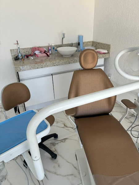 Foto 3 de Dra Júlia Sales - Cirurgiã Dentista
