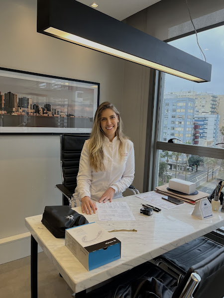 Foto 2 de Dra. Júlia Serafini - Ortodontia