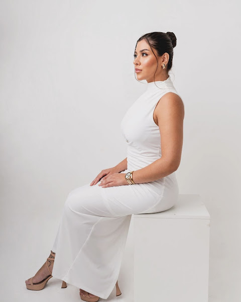 Foto 2 de Dra. Julia Sobh - Harmonização Facial Higienópolis / Santa Cecília - Botox em Higienópolis