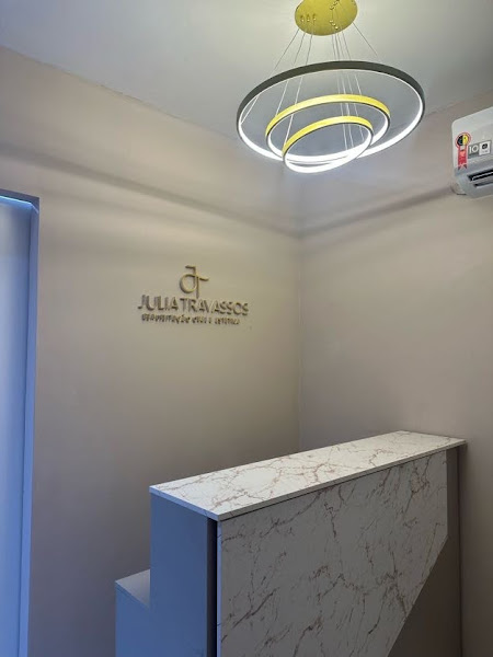 Foto 2 de Dra Júlia Travassos Odontologia em Niterói