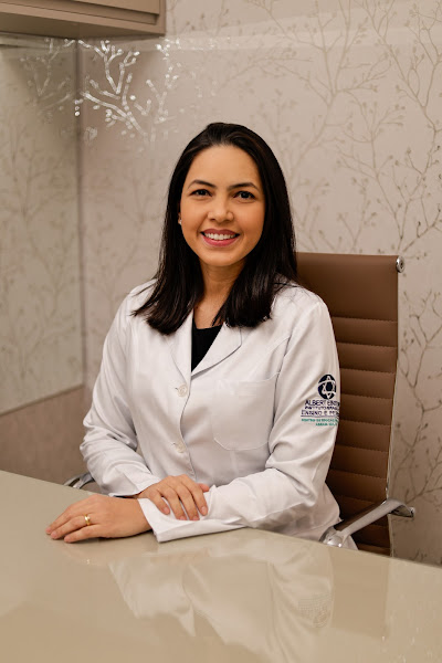 Foto 2 de Dra Juliana Buosi - ATM | Dor Orofacial | Bruxismo