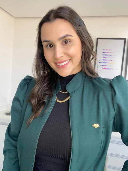 Foto 2 de Dra. Juliana Campanella | Dentista Bebedouro | Ortodontia | Harmonização Facial | Alinhadores invisíveis | SouSmile