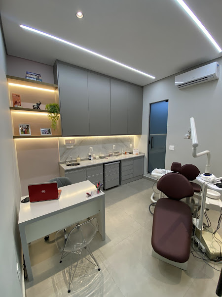 Foto 3 de Dra. Juliana Campanella | Dentista Bebedouro | Ortodontia | Harmonização Facial | Alinhadores invisíveis | SouSmile