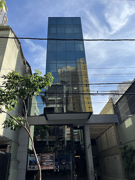 Foto 2 de Dra. Juliana Carvalho - Lentes de Resina em BH