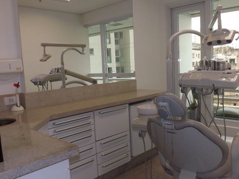 Foto 10 de Dra Juliana Centeno - Odontologia Especializada