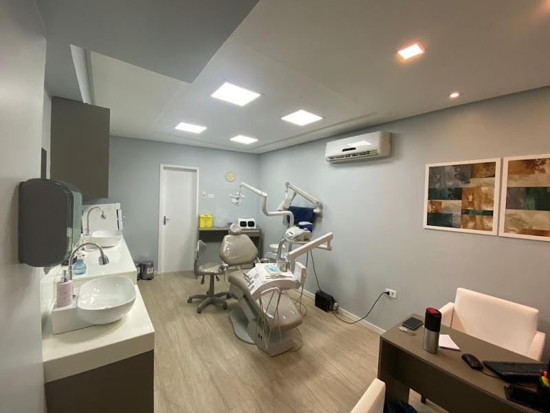 Foto 3 de Dra. Juliana Dizaira - Ortodontista