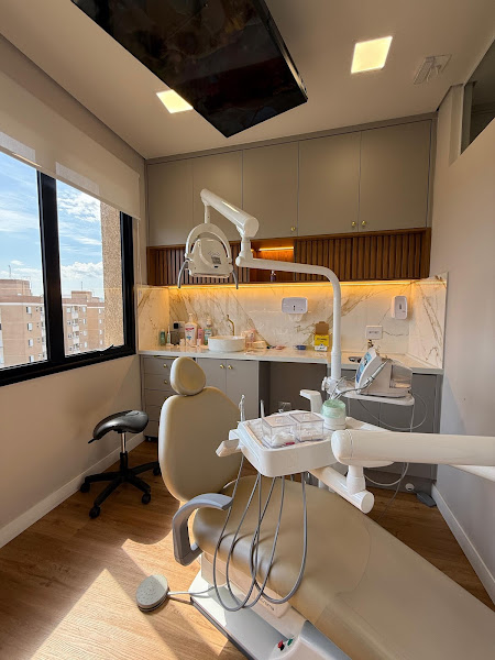 Foto 2 de Dra. Juliana Melo - Endodontista em Sorocaba