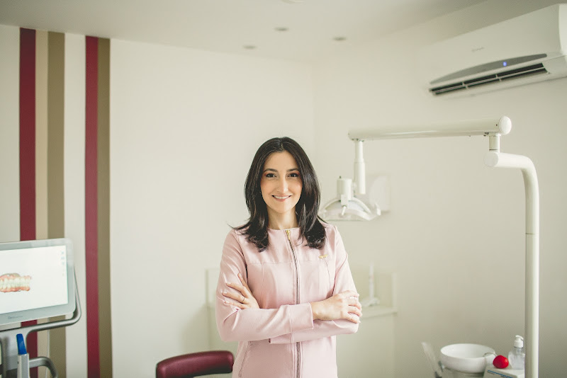 Foto 3 de Dra. Juliana Mussa Cury - Ortodontista Invisalign Doctor e Odontopediatra