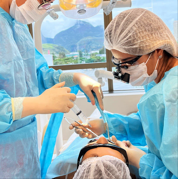 Foto 2 de Dra. Juliana Portes - Estomatologia, Periodontia e Reabilitação Oral