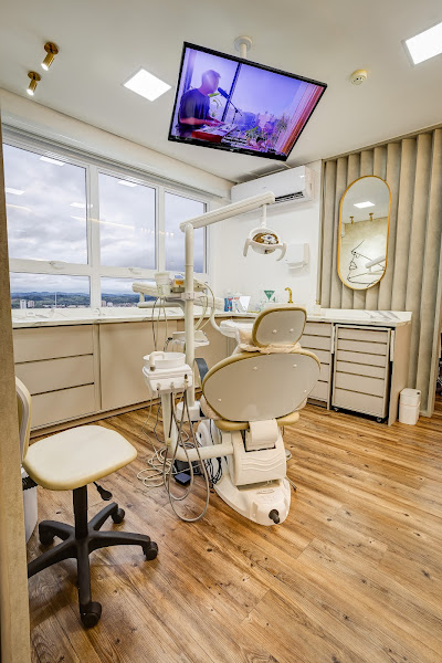 Foto 3 de Dra.Juliana Souza | Bucomaxilo em Jacareí e São José Dos Campos