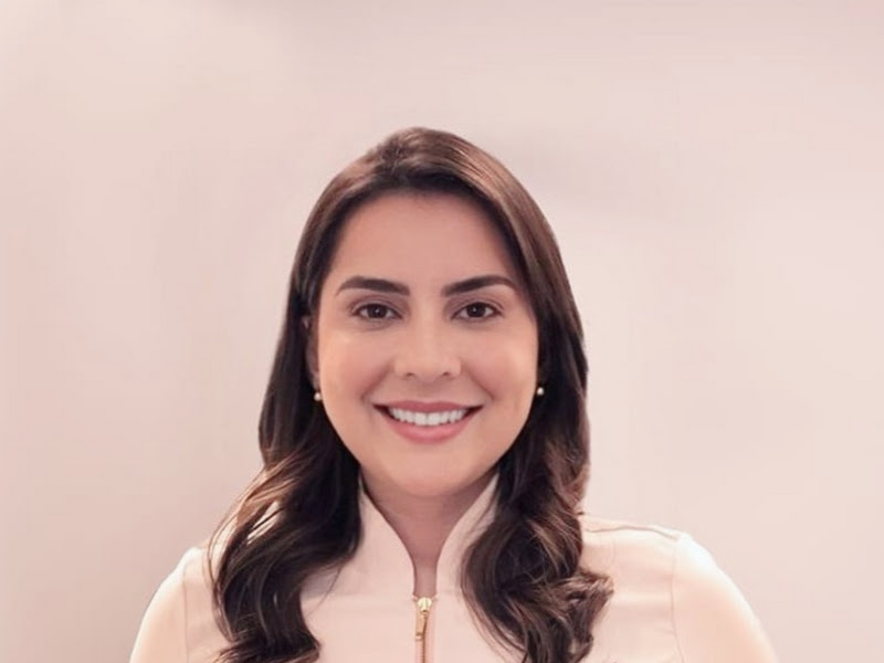 Foto de Dra Juliana Vieira - Harmonização Orofacial