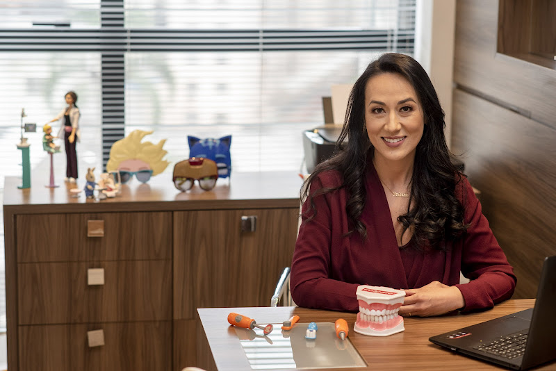 Foto 2 de Dra Juliana Yassue Odontopediatra